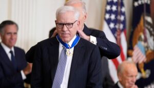 trump-foe-in-line-to-profit-from-russia-sanctions