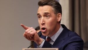 hawley-calls-on-minnesota-attorney-general-to-be-indicted-over-fraud-reports