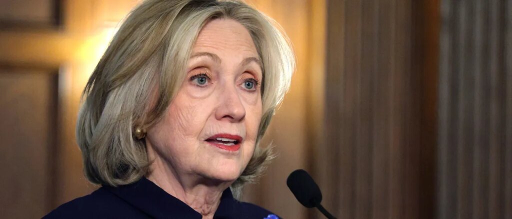 hillary-clinton-makes-admission-on-immigration
