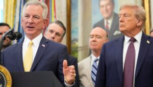 trump-urged-by-gop-to-strike-‘optimistic’-state-of-the-union-tone