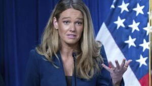 dhs-spokeswoman-tricia-mclaughlin-quits-as-noem-impeachment-calls-continue