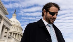 trump-endorses-tx-republicans,-withholds-support-for-crenshaw