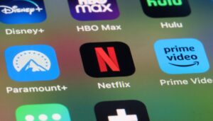 netflix-faces-consumer-lawsuit-as-warner-bros.-merger-scrutiny-mounts