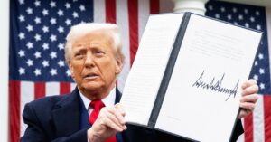 they-bet-against-trump’s-tariffs.-now-they-stand-to-make-millions