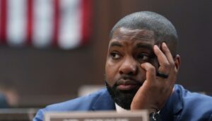 byron-donalds-positions-himself-to-pump-bitcoin-if-elected-governor