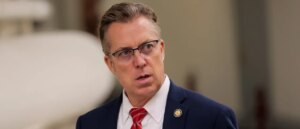 blue-wave-coming?-democrats-seriously-look-to-flip-deep-red-house-seats-in-midterms