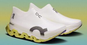 on-running-is-finally-ramping-up-production-of-its-‘hyper-foam’-spray-on-shoes