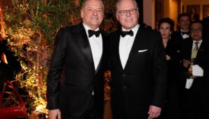 republican-ags-press-for-‘thorough’-review-of-netflix-wbd-merger