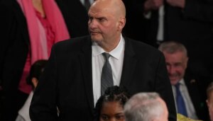 fetterman-explains-why-he-wore-suit-to-state-of-the-union