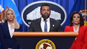 fbi-fires-agents-who-worked-on-trump-classified-document-investigation,-ap-sources-say