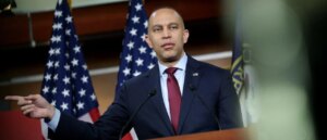 democrats-no-longer-in-lockstep-before-midterms,-spelling-potential-disaster-for-party