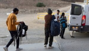 dhs-releasing-some-illegal-border-crossers-despite-‘zero’-releases-claims