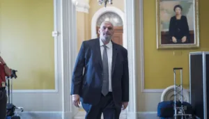 sen.-john-fetterman-praises-us-strikes-in-iran