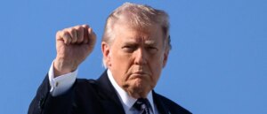 only-one-in-four-americans-back-trump’s-iran-strikes,-poll-finds