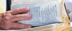 state-rep-has-best-response-for-bible-beating-scold