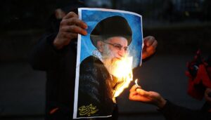 iran-linked-us-mosque-holds-remembrance-service-for-khamenei