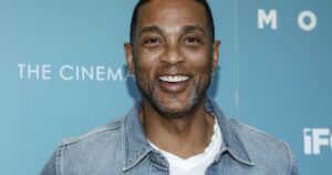 don-lemon-dresses-up-as-kamala-harris-for-halloween