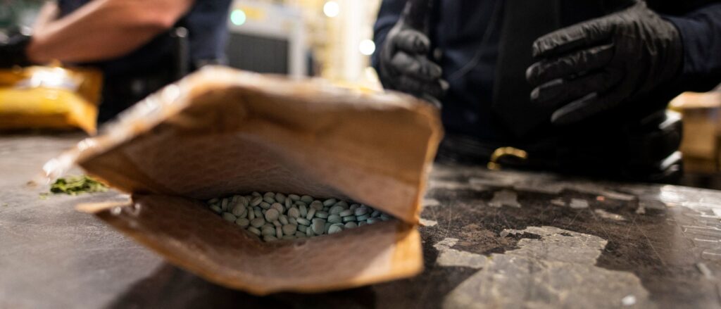 border-patrol-finds-over-200,000-fentanyl-pills-hidden-in-gender-reveal-decor