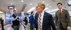 exclusive:-sen.-james-lankford-goes-for-jugular-of-$100,000,000,000-in-blue-state-unemployment-fraud
