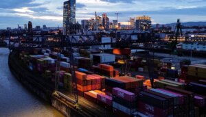 legal-war-over-trump-tariffs-still-raging-despite-supreme-court-ruling