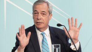 farage-heads-to-us-to-reinforce-trump-opposition-to-chagos-deal