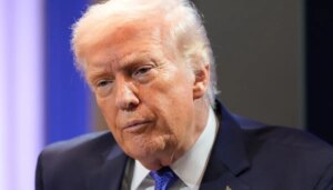 iran-war-polls-pose-challenge-for-trump