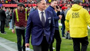 why-roger-goodell-is-backing-jay-feely-for-congress,-despite-past-run-in
