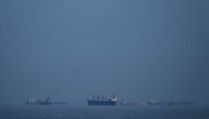 three-cargo-ships-damaged-by-projectiles-in-strait-of-hormuz