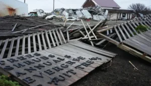 tornadoes-kill-two-in-northwestern-indiana-and-raze-buildings-in-kankakee,-illinois
