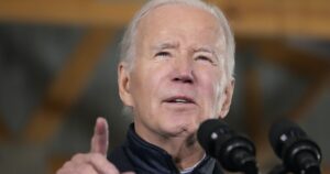 biden-heckled-by-rabbi-calling-for-gaza-ceasefire-during-campaign-stop