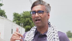 doj-asks-appeals-court-to-allow-detention-of-hamas-praising-foreign-researcher