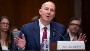 pete-ricketts-introduces-legislation-banning-congressional-stock-trades