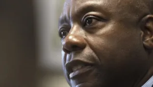 tim-scott-to-seek-third-term-in-senate,-abandoning-term-limit-commitment