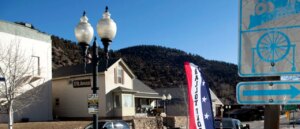 us-mayor-dies-after-suddenly-collapsing-at-meeting