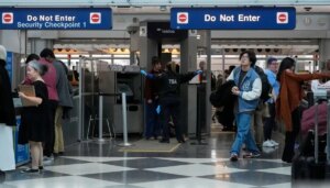 flight-attendants-union-trashes-trump’s-ice-airport-ploy