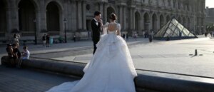 wedding-guests-plunge-into-basement-as-couple