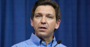 ron-desantis-brings-footwear-rumors-to-heel:-‘this-is-no-time-for-foot-fetishes’