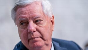 lindsey-graham-faces-criticism-over-disney-trip-as-iran-tensions-escalate