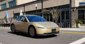 tesla-admits-its-robotaxis-are-sometimes-driven-by-remote-humans