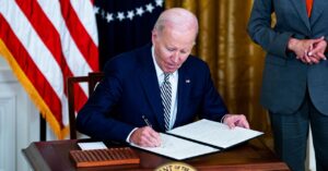 joe-biden-has-a-secret-weapon-against-killer-ai.-it’s-bureaucrats