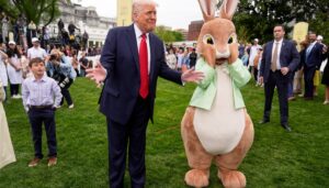 white-house-easter-egg-roll-gets-patriotic-boost