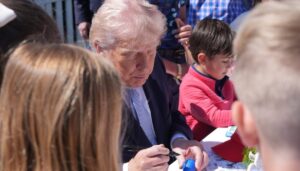 trump-jokes-biden-would-use-autopen-for-autographs-at-easter