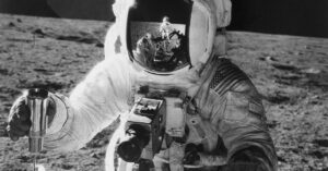 5-mysteries-that-the-artemis-missions-to-the-moon-could-finally-solve