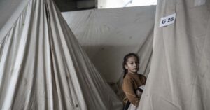 with-one-million-displaced,-lebanon-turns-to-digital-wallets-for-aid