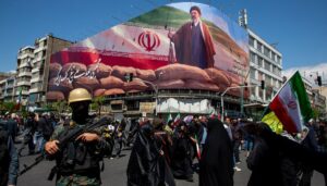 iran-tries-to-clear-up-why-ships-aren’t-passing-through-strait-of-hormuz