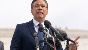 california-officials-make-arrests-in-hospice-fraud-investigation