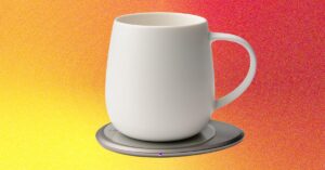 you-don’t-have-to-drink-lukewarm-coffee-ever-again.-get-a-warmer