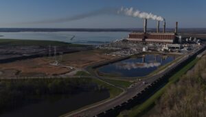 appeals-court-weighs-whether-to-revive-challenge-to-trump-climate-orders