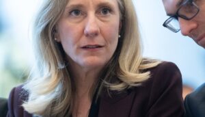 spanberger-inks-bill-banning-assault-weapons-and-high-capacity-magazines