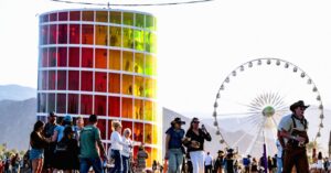 i-watched-18-hours-of-coachella’s-vertical-livestream-and-all-i-got-was-this-lousy-fomo